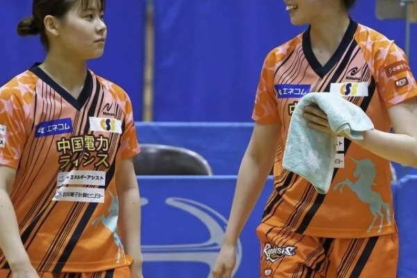 名古屋亚运女子太极拳太极剑全能童心冲金与日本对手全面分析
